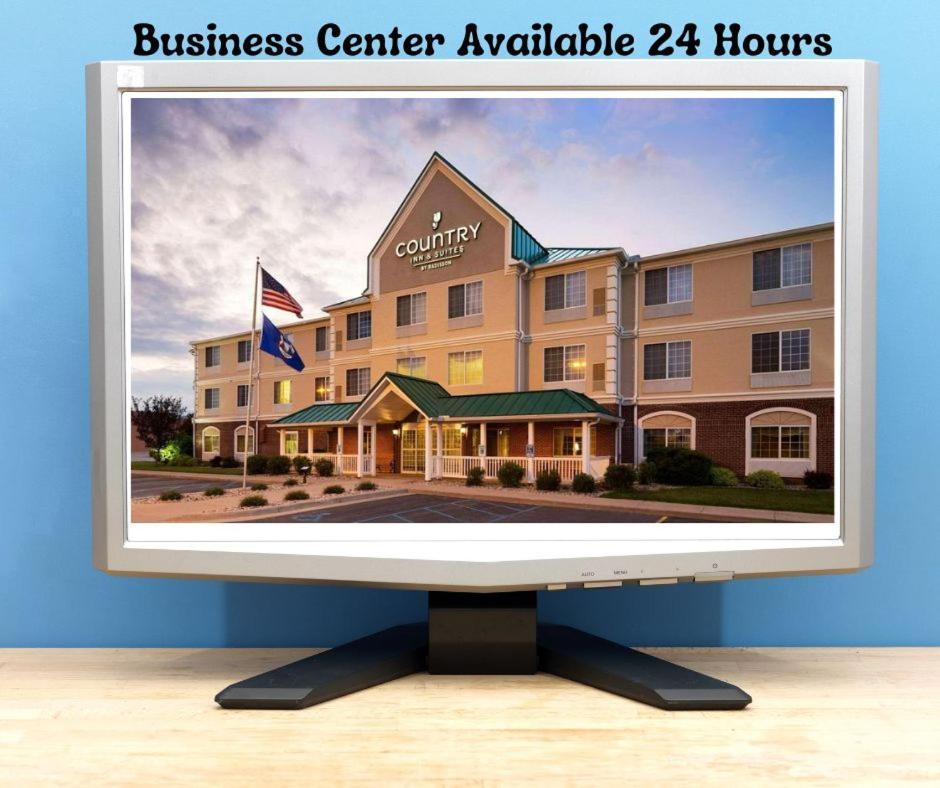 Country Inn & Suites By Radisson, Big Rapids, Mi Luaran gambar