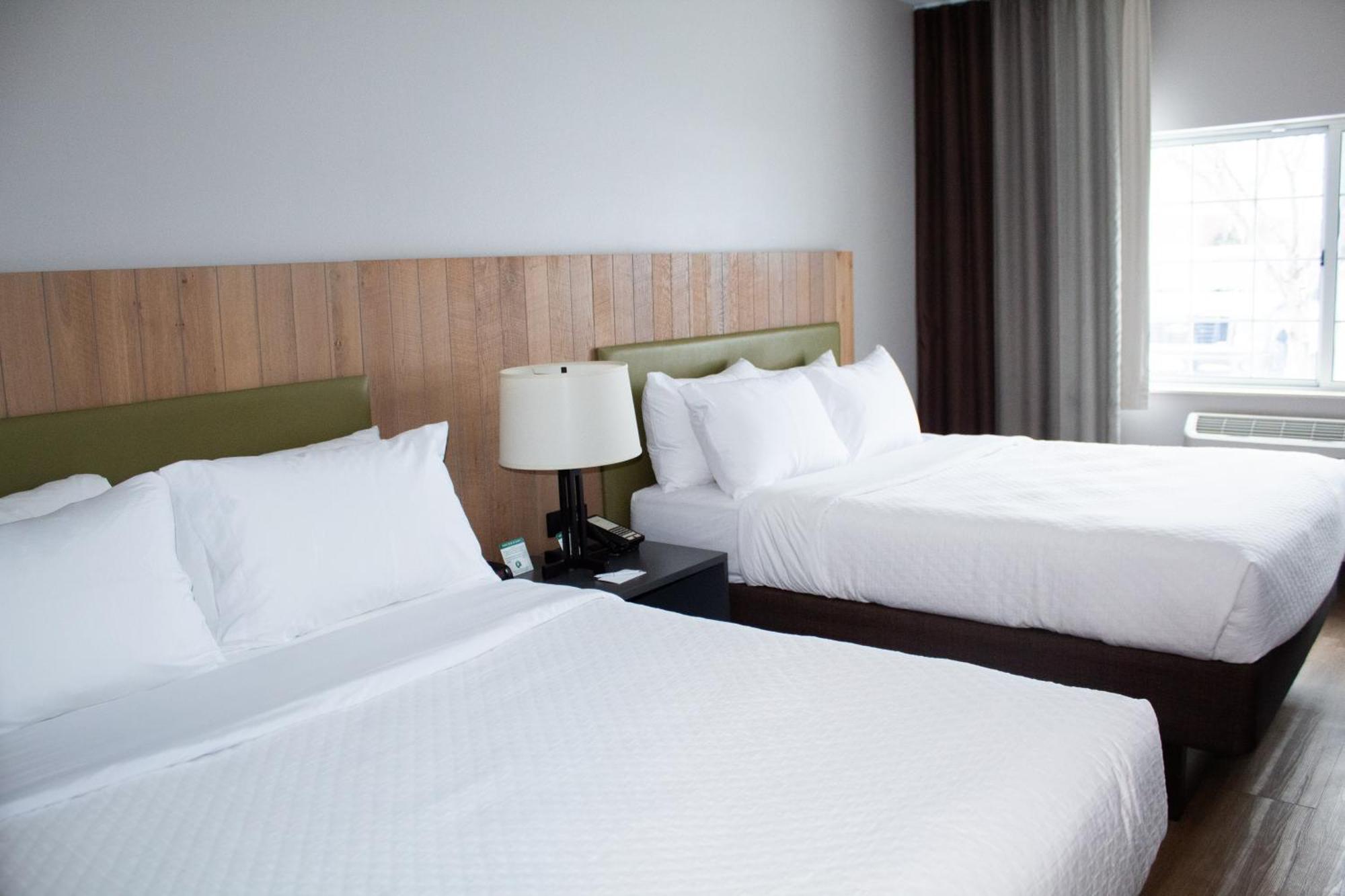 Country Inn & Suites By Radisson, Big Rapids, Mi Luaran gambar